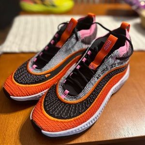 Nike Cosmic unity size 10.  Never worn.